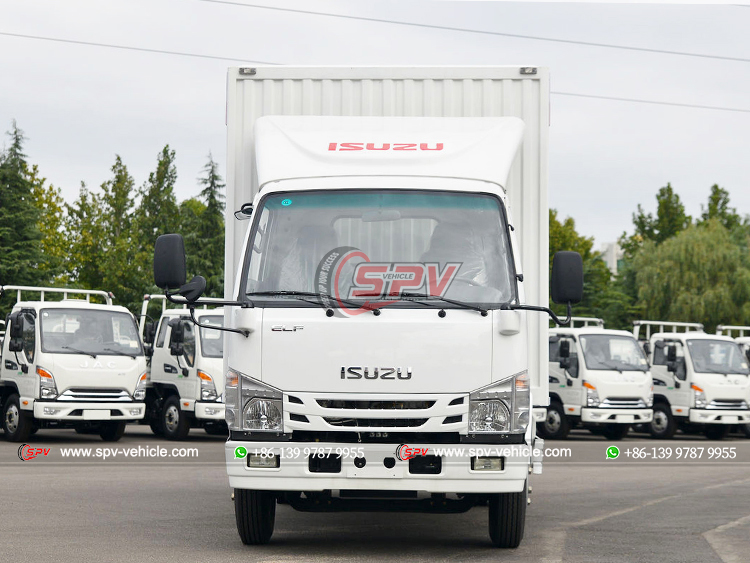 ISUZU Closed Van Truck - Front