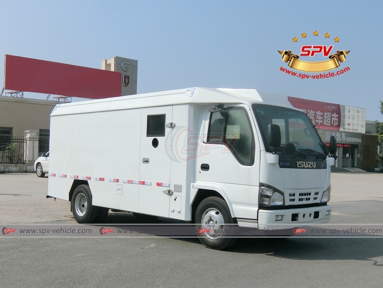 ISUZU Cash-in Transit Van Truck