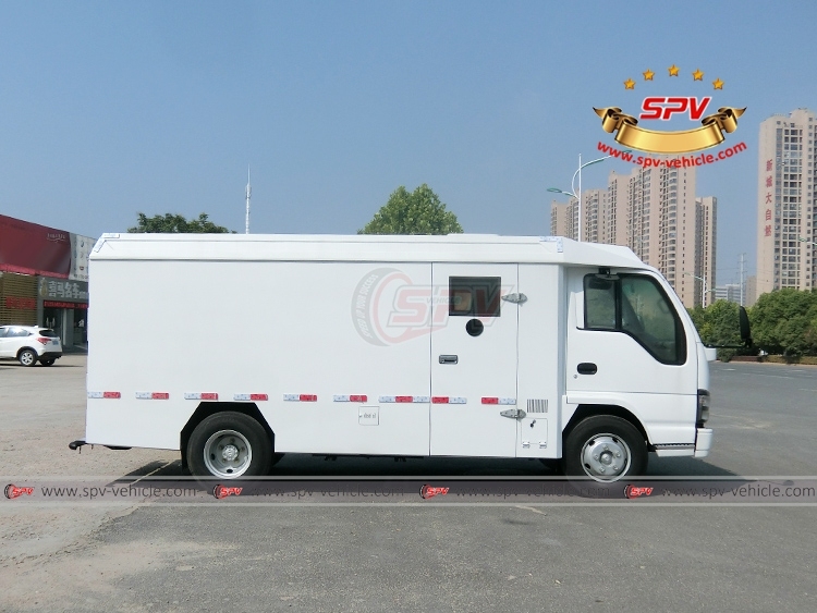 ISUZU Cash-in Transit Van Truck