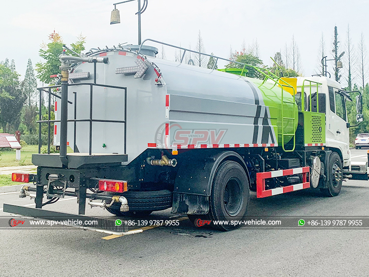 DONFENG 6,000L Road Flashing Truck