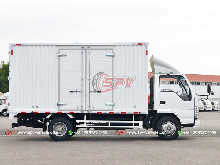 ISUZU 100P 2 Ton Goods Delivery Van Truck