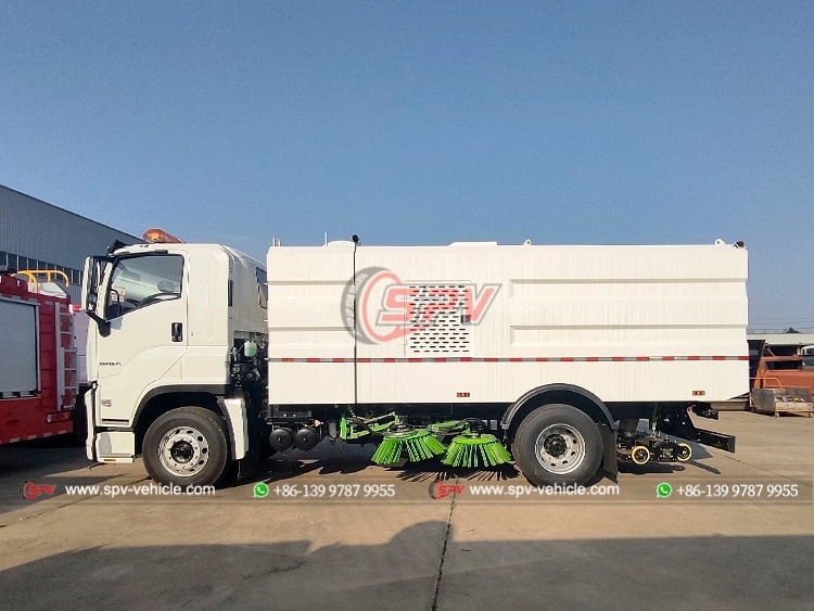 ISUZU 12 CBM Street Broom Truck