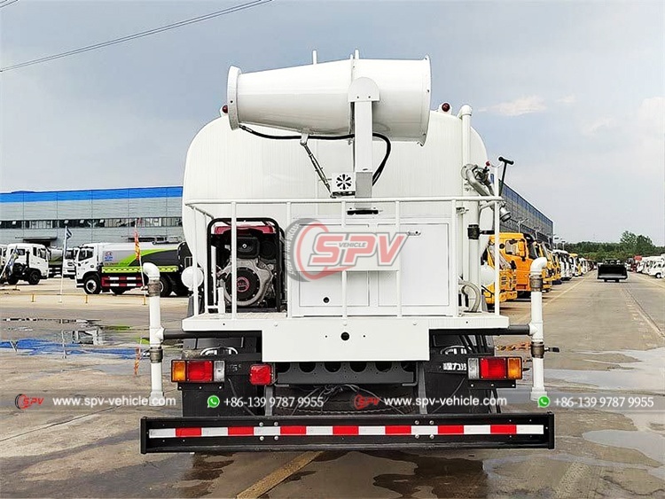 ISUZU 12,000 Liters Dust Reduction Truck