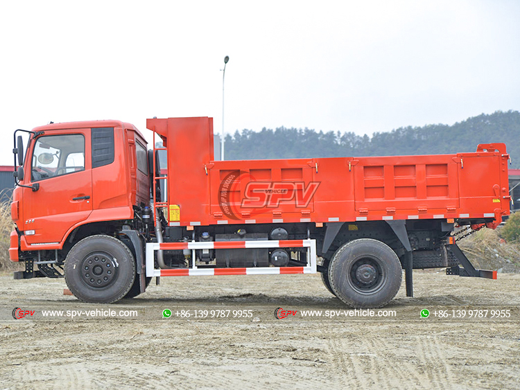 DONGFENG 4x2 Dumping Vehicle