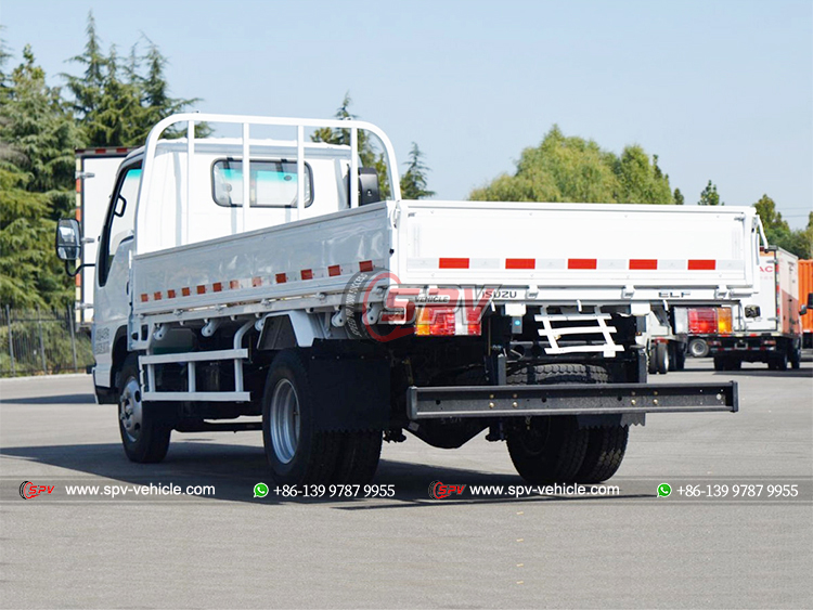 ISUZU ELF Goods Vehicles - Rear Left