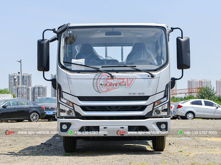 JMC N822 Carrrying Plus Truck - Front