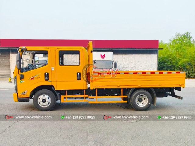 JMC Double Cab Dellivery Truck