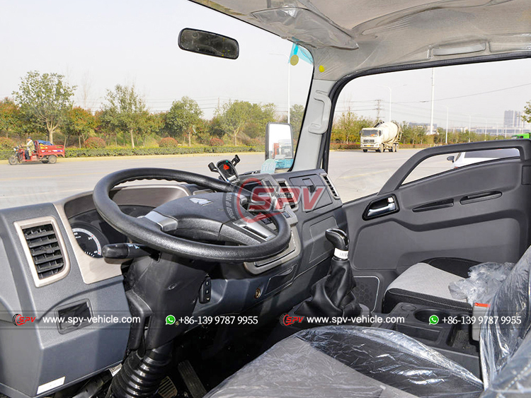 SINOTRUK 4 Ton Cargo Delivery Truck