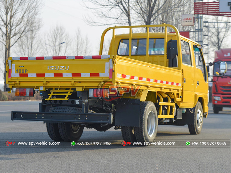 ISUZU ELF Cargo Vehicles - Rear Left