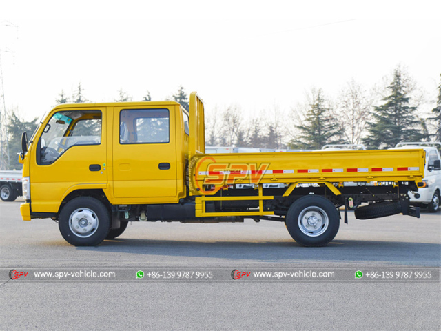 ISUZU Double Cab Logistics Truck