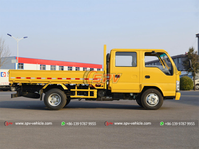 ISUZU Double Cab Logistics Truck