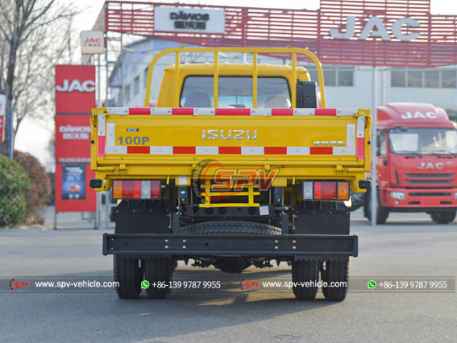 ISUZU Double Cab Logistics Truck