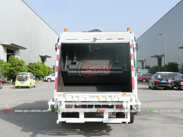 ISUZU 8 CBM Junk Compactor Truck