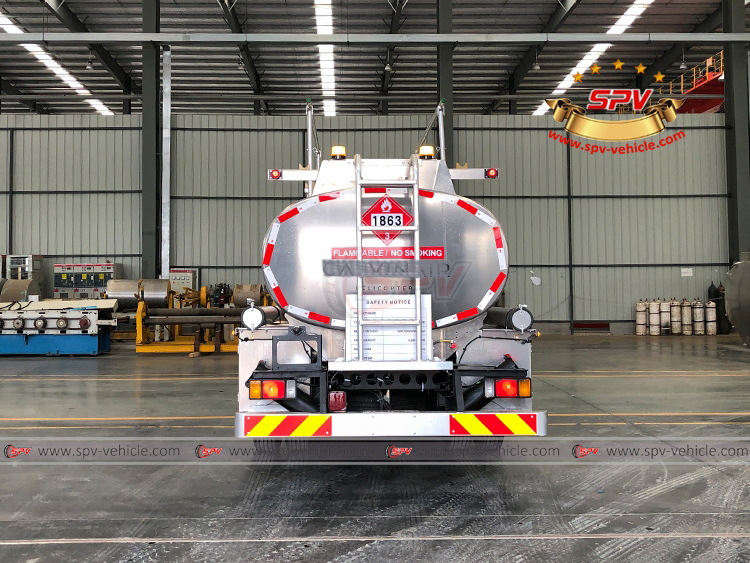 ISUZU 5,000 Liters Fuel Delivery Truck - Rear