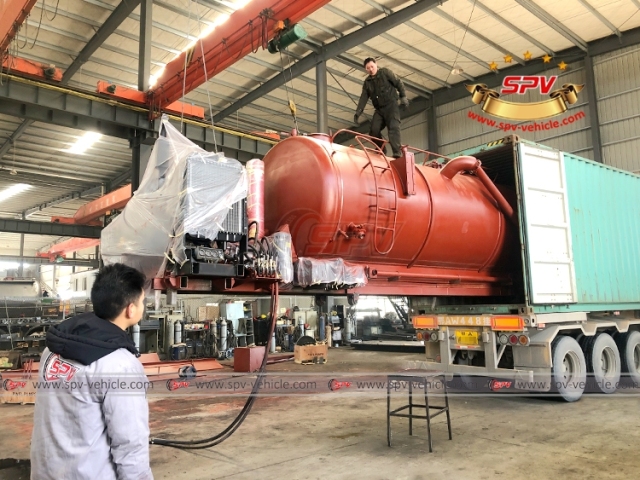 SPV 13500 Liters Vaccum Tank Body SKD