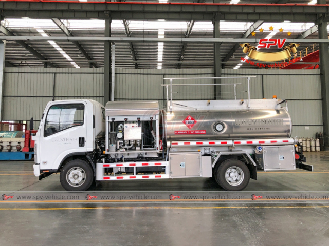 ISUZU 5,000L Helicopter Fueling Truck