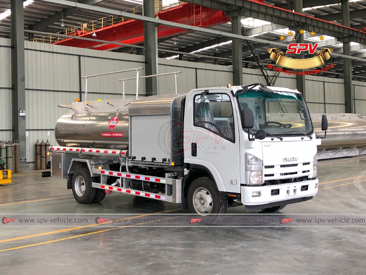 ISUZU 5,000L Helicopter Fueling Truck