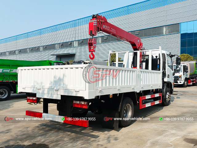 DONGFENG 6 Ton Truck With Crane