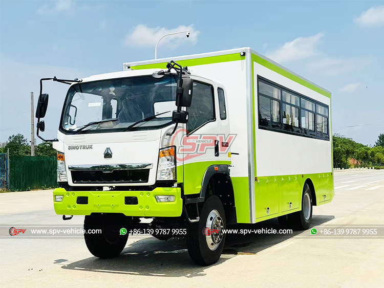 HOWO Mini Passenger Bus - Front Left