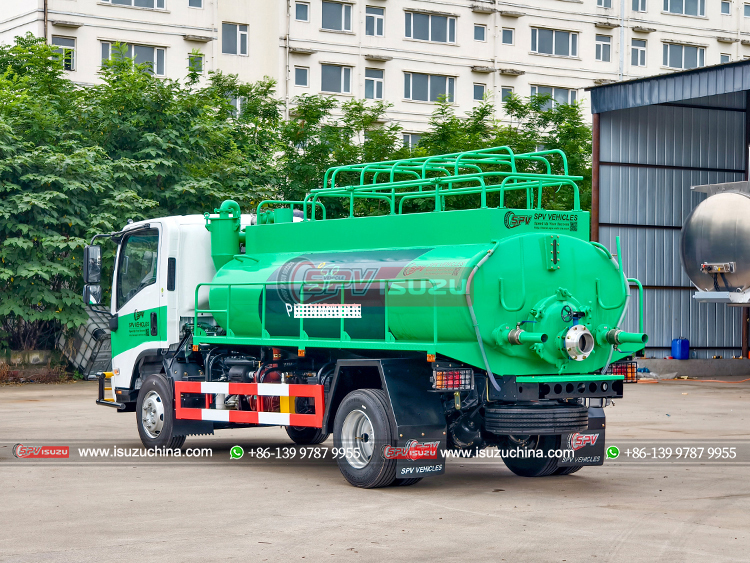 ISUZU 5,000L Toilet Suction Truck