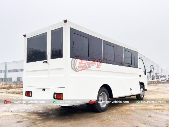 ISUZU 14 Seats Passenger Truck