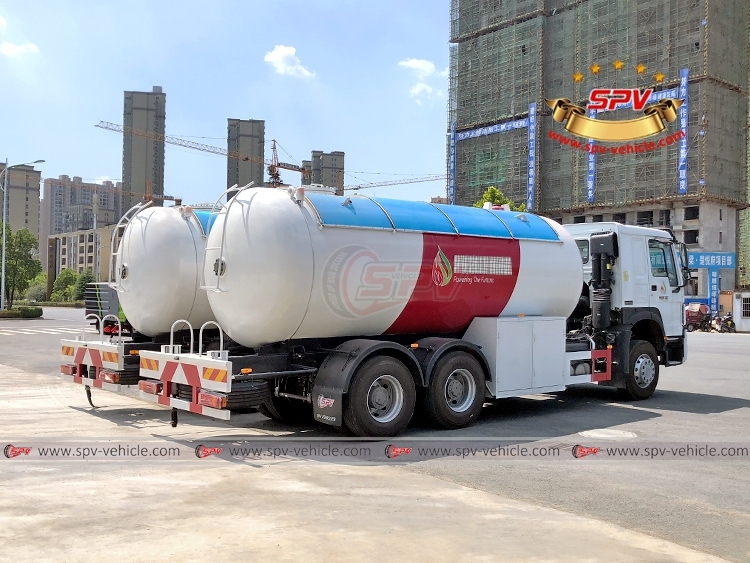 SINOTRUK 20,000L LPG Distribution Truck