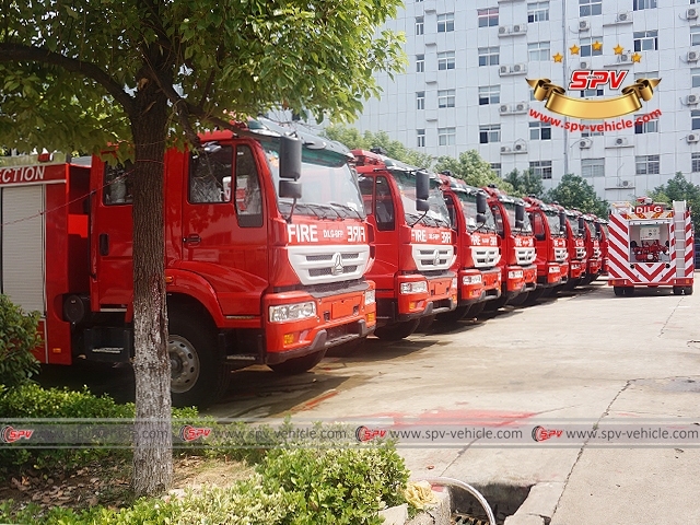 SINOTRUK 7,000L Fire Apparatus