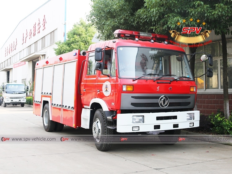 DONGFENG 6500 Liters Foam Fire Truck RHD
