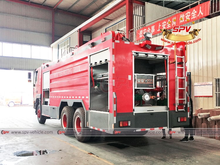 IVECO 6x4 Fire Rapid-response Vehicle - Rear Left