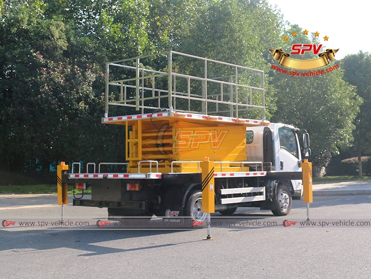 ISUZU 9M Automatic Scissors Lift Truck