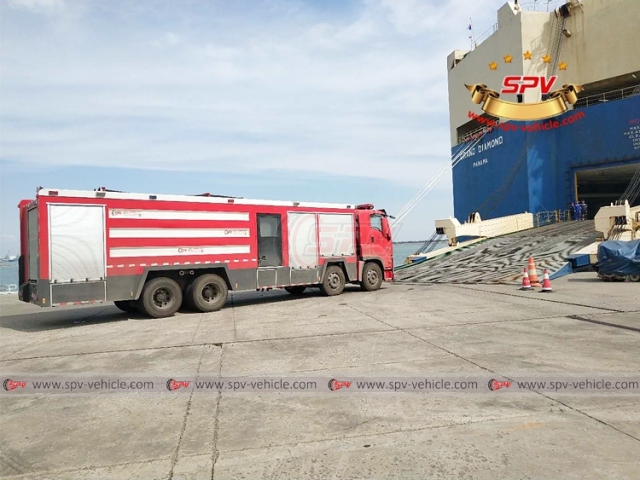 ISUZU 17,000 L Dry-Powder Fire Vehicle