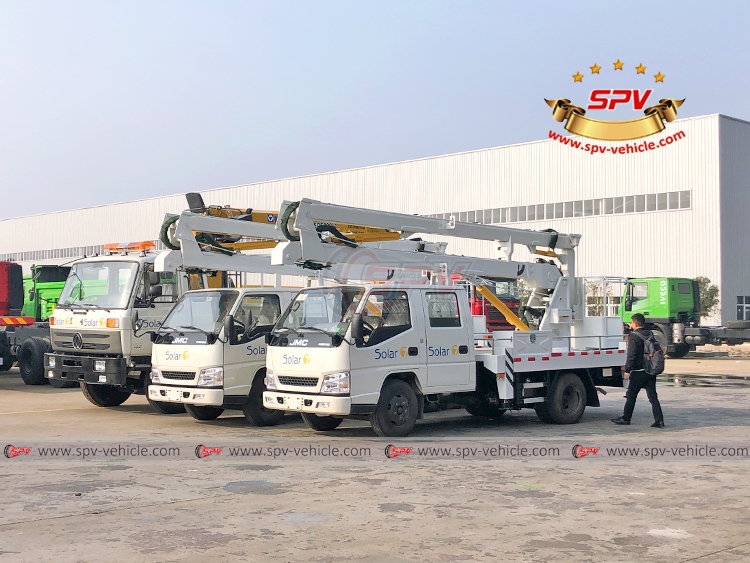 JMC 14M Lifting Platform Truck - Front Left