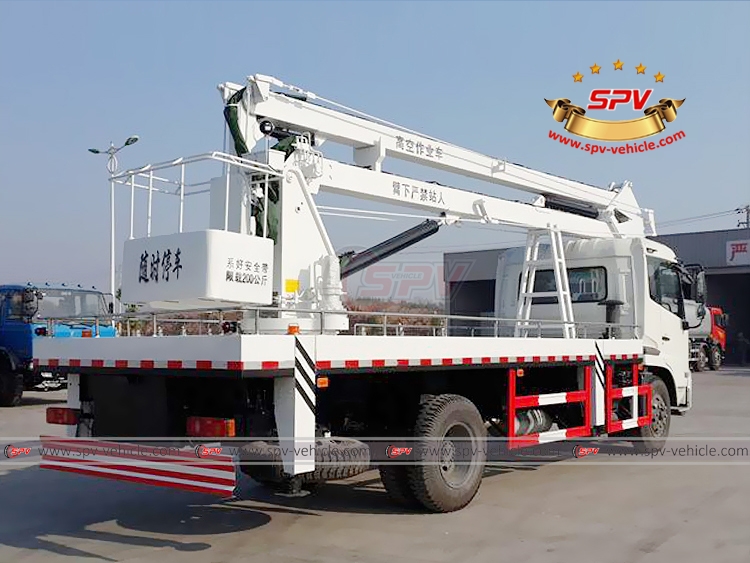 DONGFENG 20M Articulated Aerial Vehicle - Rear Right