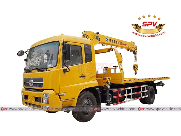 DONGFENG 5T Road Wrecker With Crane