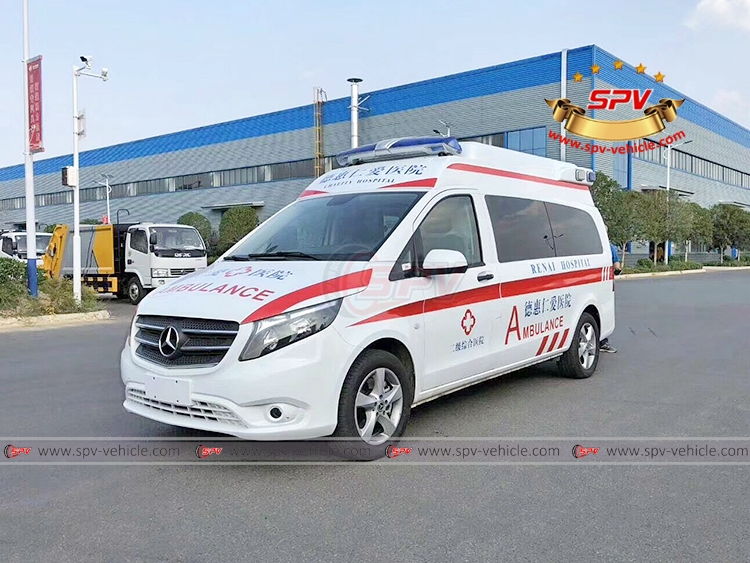 Benz Medical Rescue Vehicle - Front Left