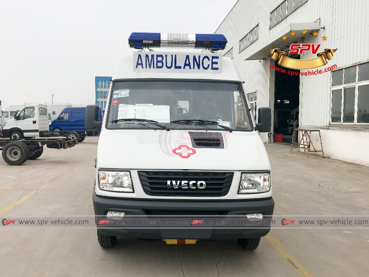 IVECO Emergency Ambulance - Front