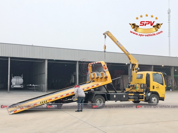 ISUZU 5T Crane Tow Truck