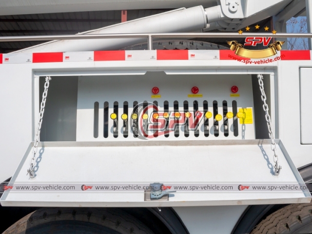 IVECO 40T Heavy Rotator Wrecker