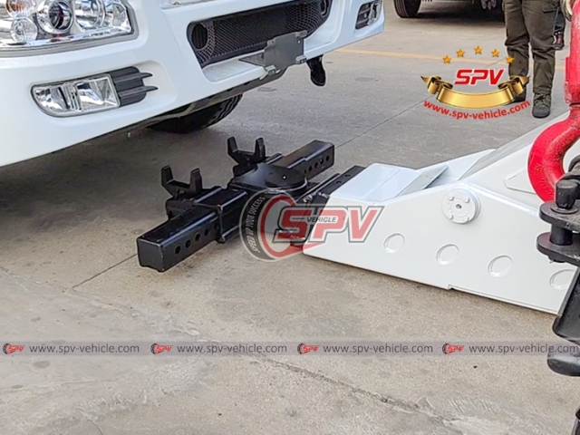 IVECO 40T Heavy Rotator Wrecker