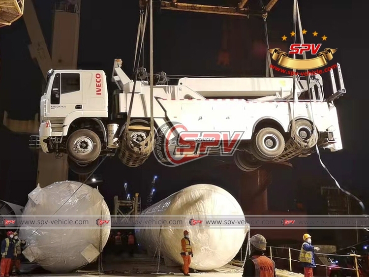 IVECO 40T Heavy Rotator Wrecker