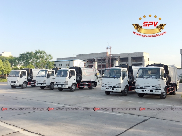 ISUZU 4 CBM Junk Compactor Truck