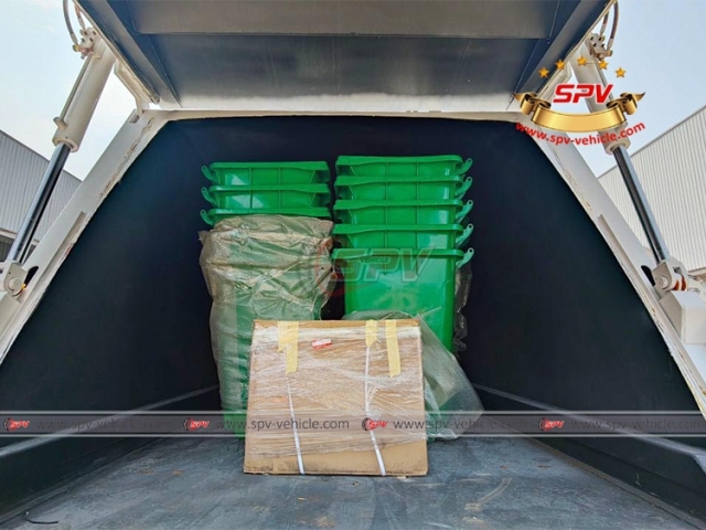 DONGFENG 12 Refuse Removal Truck