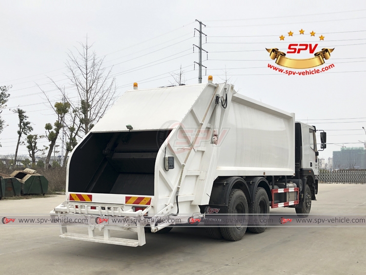 IVECO 18 CBM Trash Delivery Truck - Rear Right