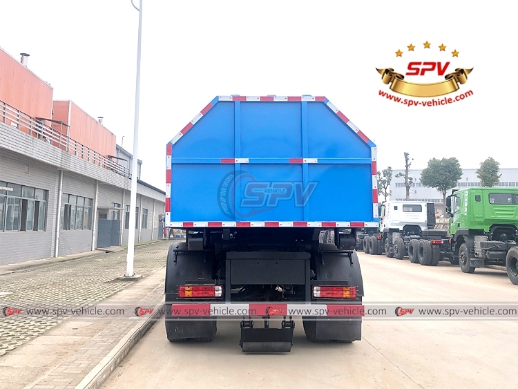 FOTON 12 CBM Hook Lift Refuse Truck