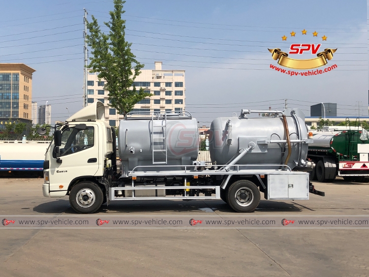 FOTON 6,000 Liters Sewer Cleaning and Jetting Truck  - Left