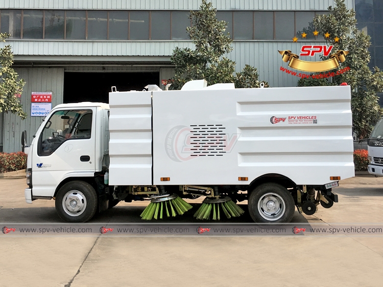 ISUZU Street Cleaning Truck To Honduras - Left