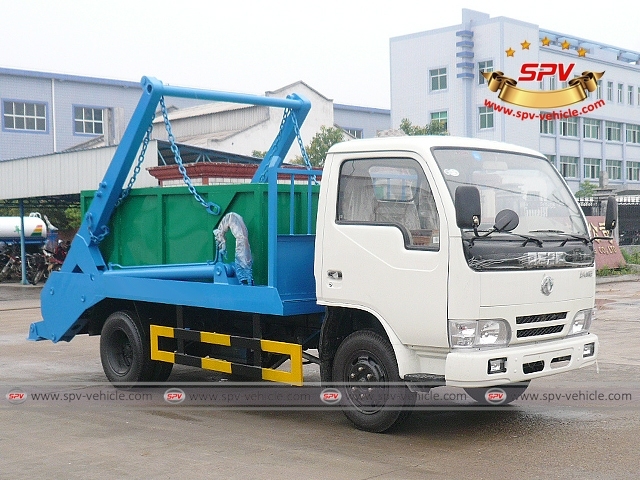 DONGFENG 2 Ton Swing Arm Junk Lorry