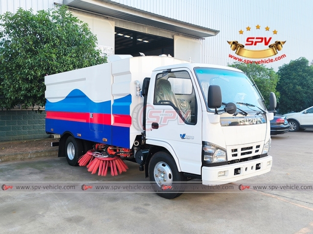 ISUZU 5.5 CBM Road Garbage Collection Truck