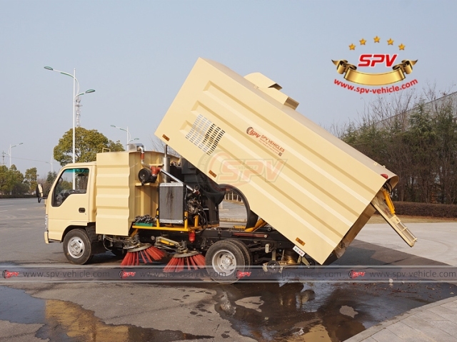 ISUZU 5 CBM Street Vacuum Truck