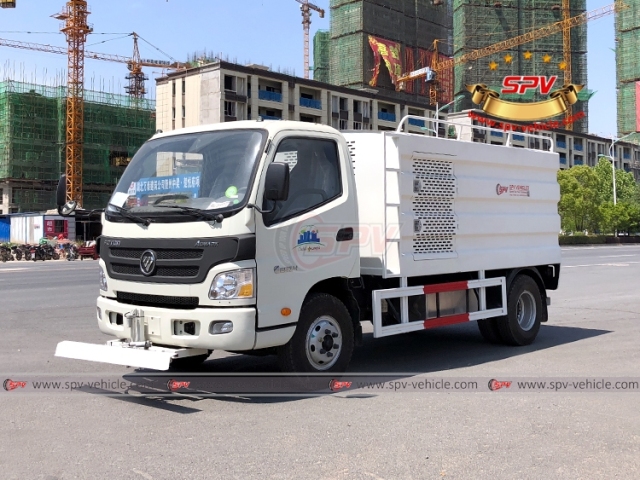 FOTON 4,000 Road Flushing Truck